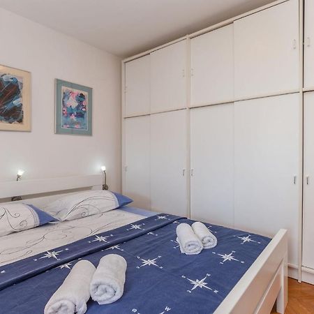 Apartamento Rina B4 Poreč Exterior foto
